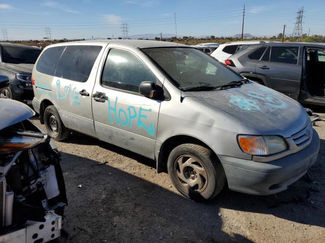 Photo 4 from auction – 2002 TOYOTA SIENNA CE with VIN 4T3ZF19C02U441411