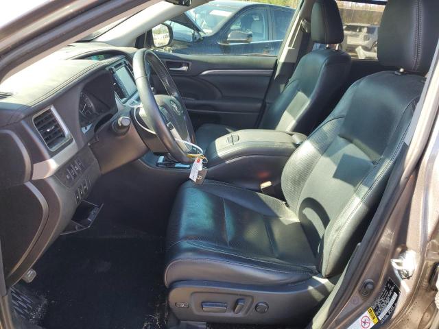 Photo 7 from auction – 2018 TOYOTA HIGHLANDER with VIN 5TDYZRFH8JS262874