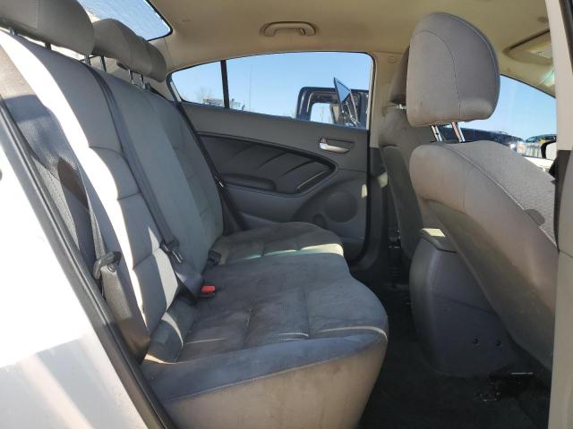 Photo 10 from auction – 2017 KIA FORTE LX with VIN 3KPFK4A78HE086703