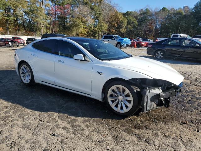 Photo 4 from auction – 2017 TESLA MODEL S with VIN 5YJSA1E25HF198822