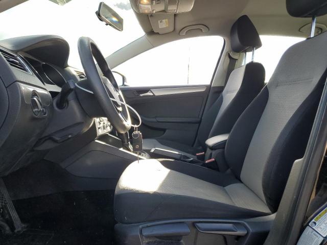 Photo 7 from auction – 2017 VOLKSWAGEN JETTA S with VIN 3VW2B7AJ2HM310286
