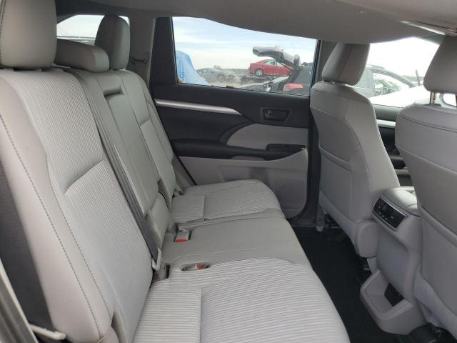 Zdjęcie 11 z aukcji – 2019 TOYOTA HIGHLANDER z VIN 5TDZZRFH7KS356167