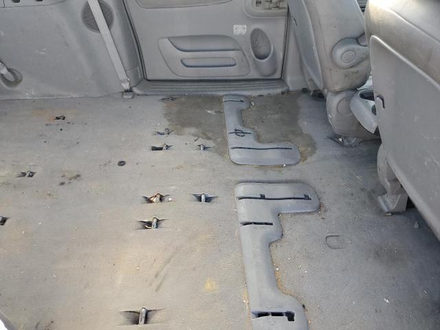 Photo 11 from auction – 2004 TOYOTA SIENNA CE with VIN 5TDZA23C14S213158