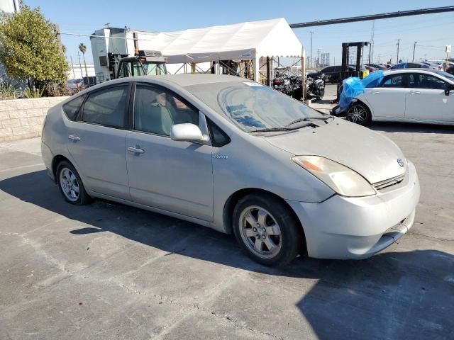 Photo 4 from auction – 2005 TOYOTA PRIUS with VIN JTDKB20UX53018156