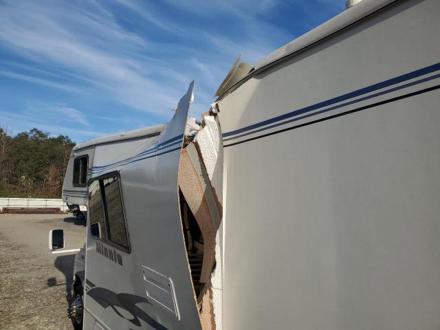 Photo 9 from auction – 2002 FORD ECONOLINE with VIN 1FDXE45S52HB70100