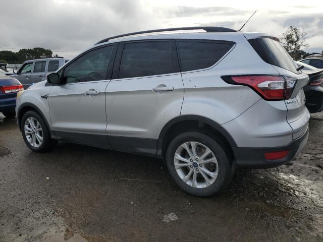 Photo 2 from auction – 2018 FORD ESCAPE SE with VIN 1FMCU9GD1JUA11366