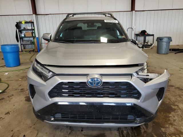 Photo 5 from auction – 2022 TOYOTA RAV4 SE with VIN 4T3T6RFV4NU077220