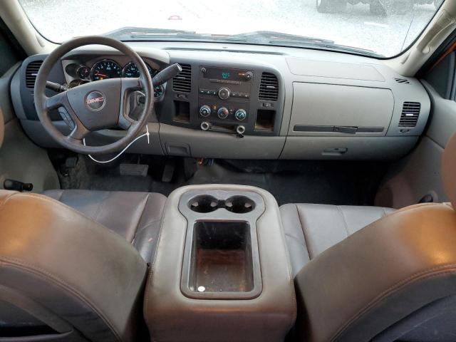 Photo 8 from auction – 2008 GMC SIERRA C25 with VIN 1GDHC29K08E215852