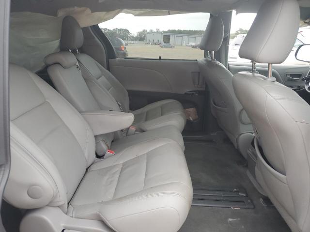 Photo 11 from auction – 2015 TOYOTA SIENNA XLE with VIN 5TDYK3DC2FS574768
