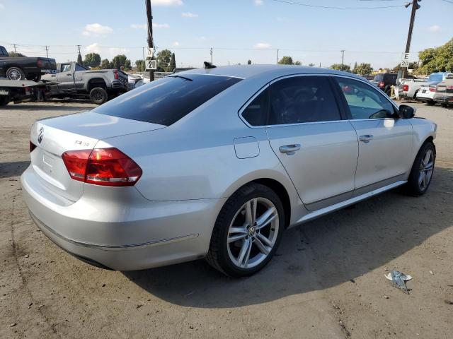 Photo 3 from auction – 2015 VOLKSWAGEN PASSAT SE with VIN 1VWBT7A36FC093290