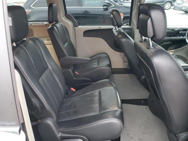 Photo 11 from auction – 2012 CHRYSLER TOWN & COU with VIN 2C4RC1CG9CR134335