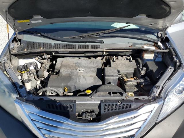 Photo 12 from auction – 2012 TOYOTA SIENNA XLE with VIN 5TDDK3DC3CS046540