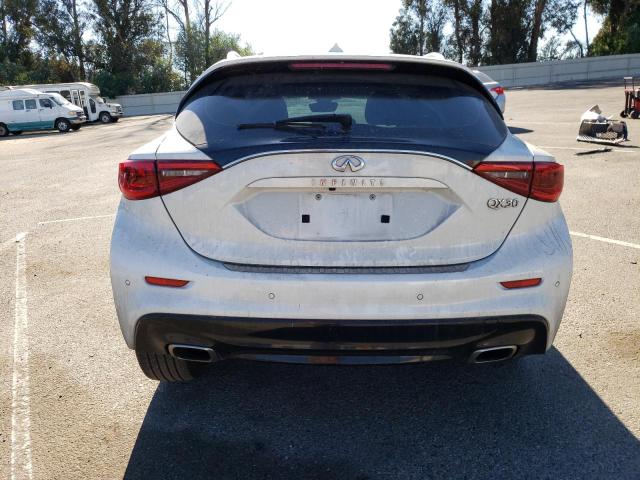 Photo 6 from auction – 2017 INFINITI QX30 BASE with VIN SJKCH5CP9HA028085