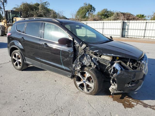 Photo 4 from auction – 2018 FORD ESCAPE SEL with VIN 1FMCU0HD1JUB67644