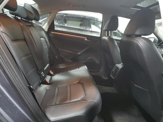 Photo 10 from auction – 2017 VOLKSWAGEN PASSAT SE with VIN 1VWBT7A35HC001072