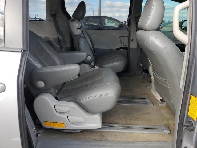 Photo 11 from auction – 2013 TOYOTA SIENNA LE with VIN 5TDKK3DC0DS346044