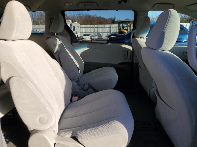 Photo 11 from auction – 2011 TOYOTA SIENNA LE with VIN 5TDKK3DC8BS068152