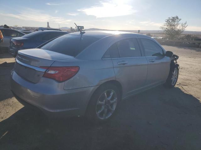 Photo 3 from auction – 2014 CHRYSLER 200 TOURIN with VIN 1C3CCBBB6EN159019