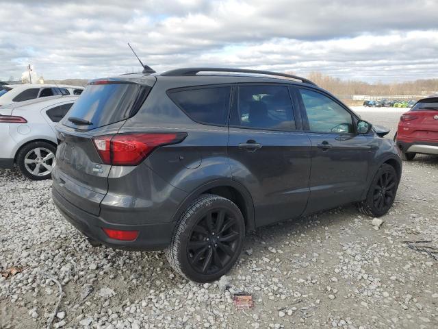 Photo 3 from auction – 2019 FORD ESCAPE SE with VIN 1FMCU9GDXKUA07950