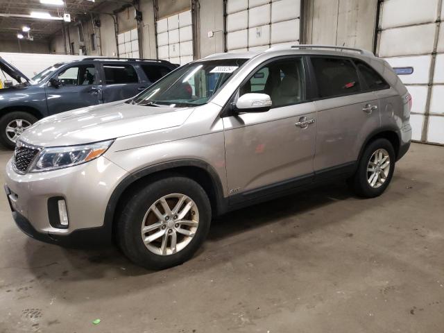 KIA SORENTO LX 2015 with VIN 5XYKTCA66FG573458 - Photo from auction