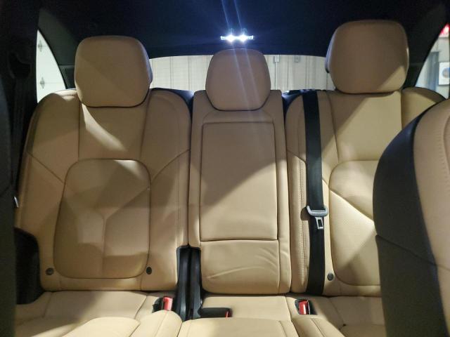 Photo 10 from auction – 2016 PORSCHE CAYENNE with VIN WP1AA2A2XGLA10975