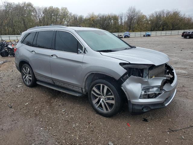 Photo 4 from auction – 2016 HONDA PILOT TOUR with VIN 5FNYF5H92GB032249