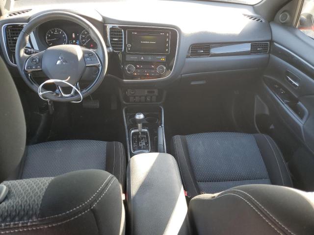 Photo 8 from auction – 2018 MITSUBISHI OUTLANDER with VIN JA4AD3A37JZ063624