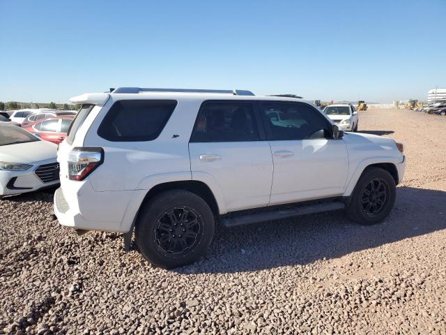 Photo 3 from auction – 2016 TOYOTA 4RUNNER SR with VIN JTEZU5JR7G5121574