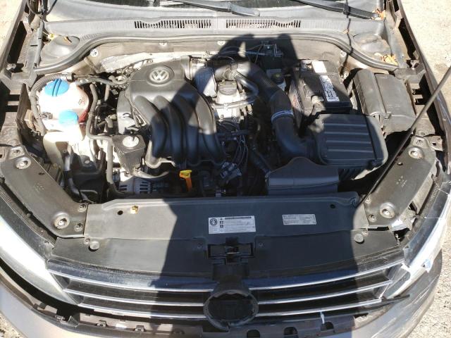 Photo 11 from auction – 2015 VOLKSWAGEN JETTA BASE with VIN 3VW2K7AJ9FM211848