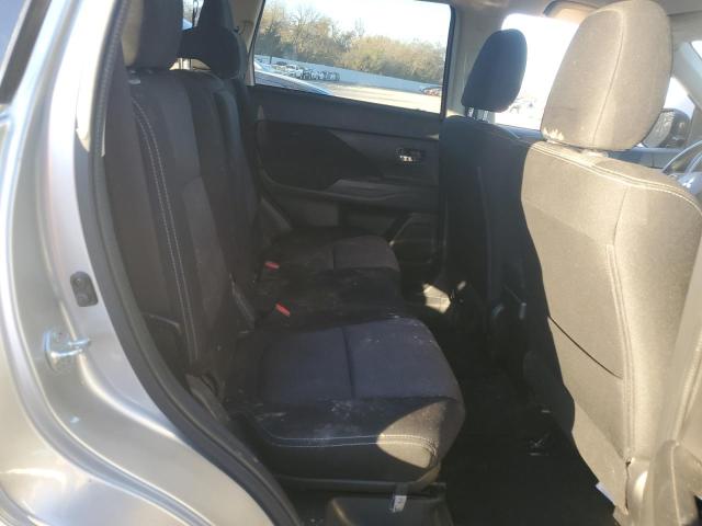 Photo 11 from auction – 2018 MITSUBISHI OUTLANDER with VIN JA4AD2A38JJ004915