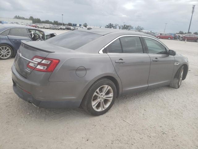 Photo 3 from auction – 2013 FORD TAURUS SEL with VIN 1FAHP2E86DG203910