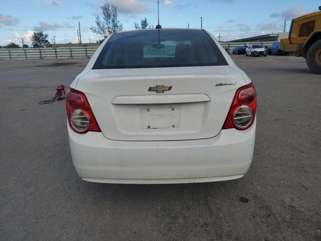 Photo 6 from auction – 2015 CHEVROLET SONIC LS with VIN 1G1JA5SH2F4180738