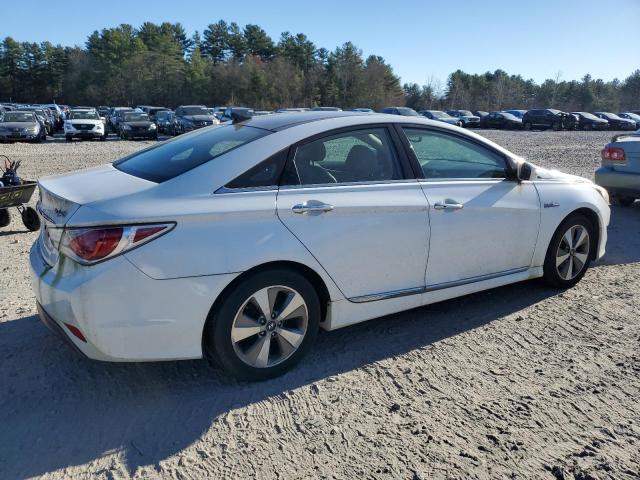 Photo 3 from auction – 2011 HYUNDAI SONATA HYB with VIN KMHEC4A40BA009618