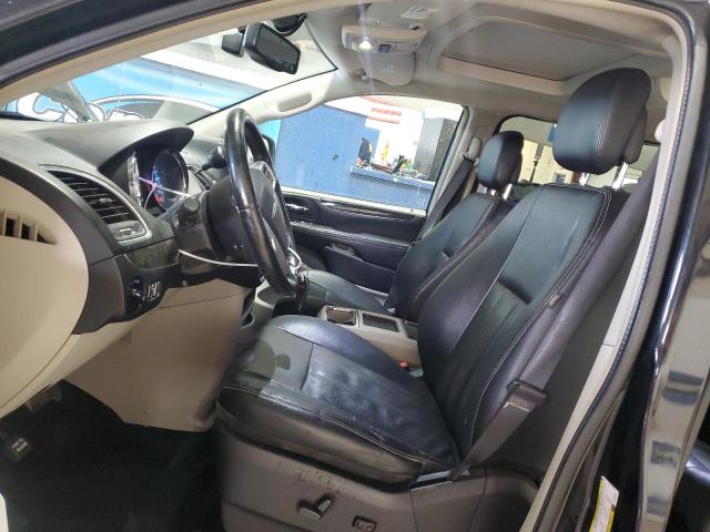 Photo 7 from auction – 2016 CHRYSLER TOWN & COU with VIN 2C4RC1CG8GR158972