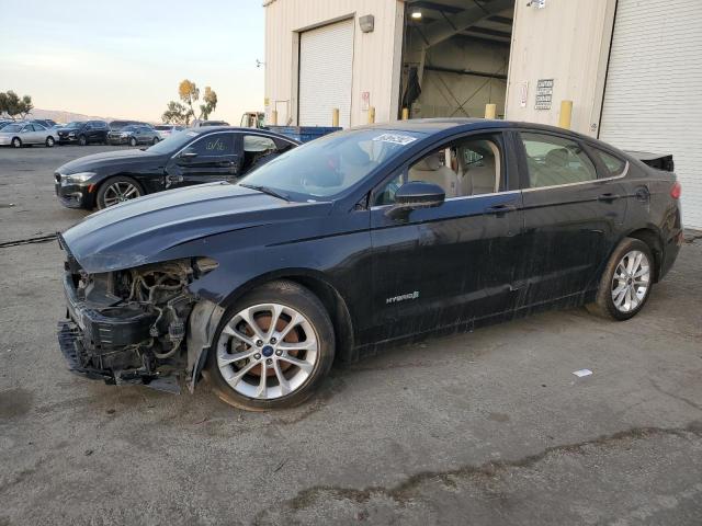 FORD FUSION SE 2019 with VIN 3FA6P0LU5KR223003 - Photo from auction