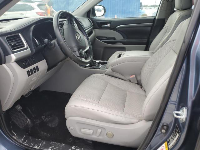 Photo 7 from auction – 2017 TOYOTA HIGHLANDER with VIN 5TDYZRFH6HS222545