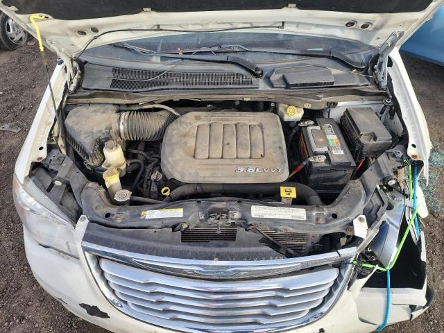 Photo 12 from auction – 2012 CHRYSLER TOWN & COU with VIN 2C4RC1CG8CR194574