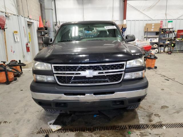 Photo 5 from auction – 2006 CHEVROLET SILVERADO with VIN 1GCEK19V26E290421
