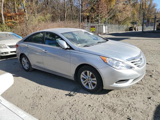 Photo 4 from auction – 2011 HYUNDAI SONATA GLS with VIN 5NPEB4AC8BH288839