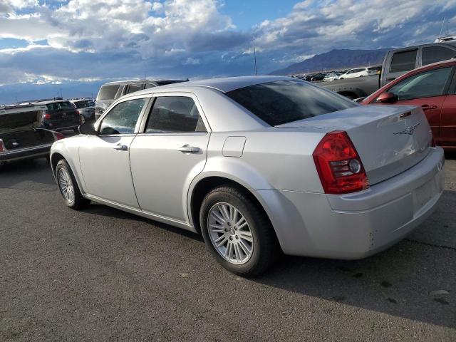 Photo 2 from auction – 2009 CHRYSLER 300 LX with VIN 2C3KA43D79H565998