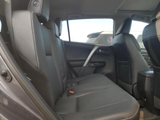 Photo 11 from auction – 2017 TOYOTA RAV4 LIMIT with VIN 2T3DFREV7HW588298