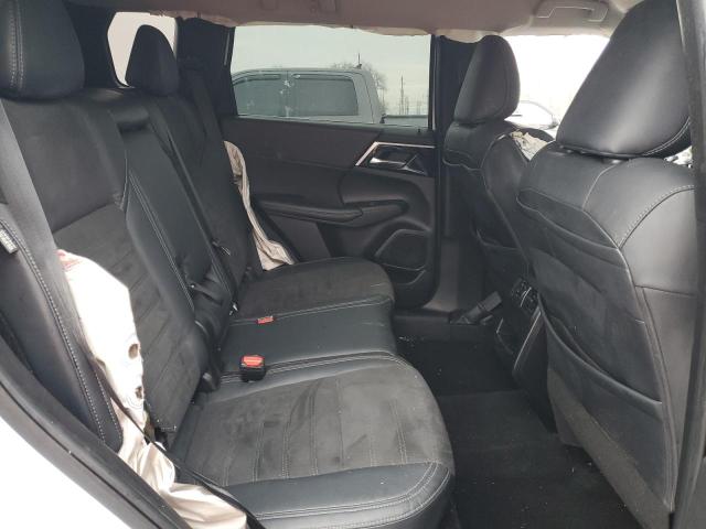 Photo 10 from auction – 2023 MITSUBISHI OUTLANDER with VIN JA4J3UA86PZ014492