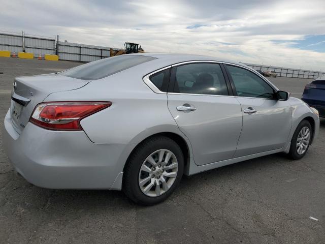 Photo 3 from auction – 2013 NISSAN ALTIMA 2.5 with VIN 1N4AL3AP1DN532011