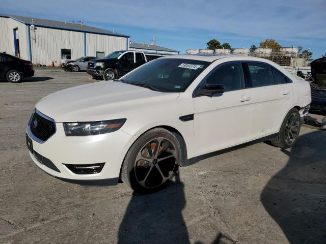 FORD TAURUS SHO 2015 with VIN 1FAHP2KT0FG172701 - Photo from auction