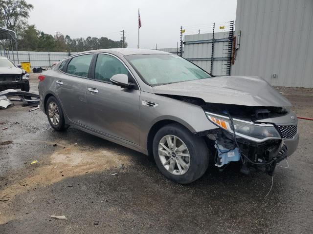Photo 4 from auction – 2018 KIA OPTIMA with VIN 5XXGT4L31JG235039