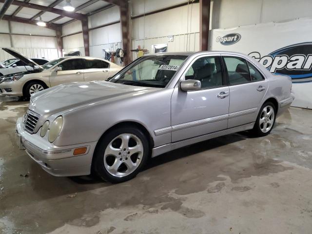 MERCEDES-BENZ E 320 2002 مع رقم تعريف المركبة WDBJF65J52B497463 - صورة من المزاد