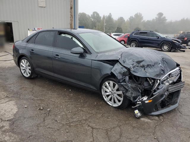 Photo 4 from auction – 2017 AUDI A4 PREMIUM with VIN WAUANAF48HN006369
