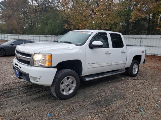 CHEVROLET SILVERADO 2011 with VIN 1GCPKTE35BF228590 - Photo from auction