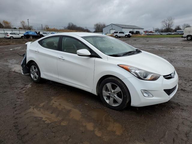 Photo 4 from auction – 2012 HYUNDAI ELANTRA GL with VIN 5NPDH4AE5CH131928