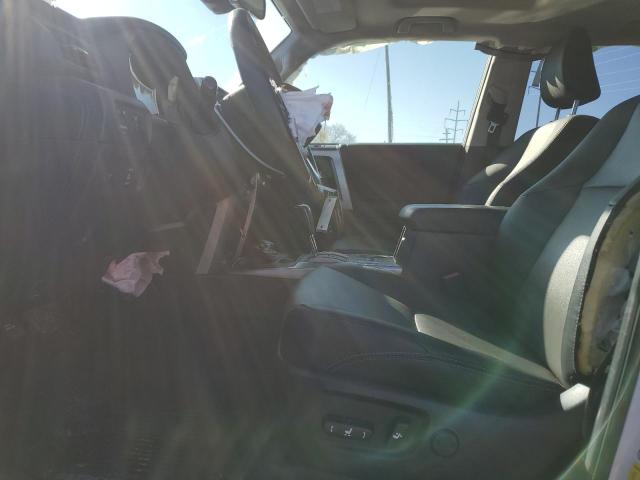 Photo 7 from auction – 2020 TOYOTA 4RUNNER SR with VIN JTEBU5JRXL5767008